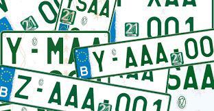 Garage platen , auto keuring voor verkoop , transport beschikbaar voor biedingen