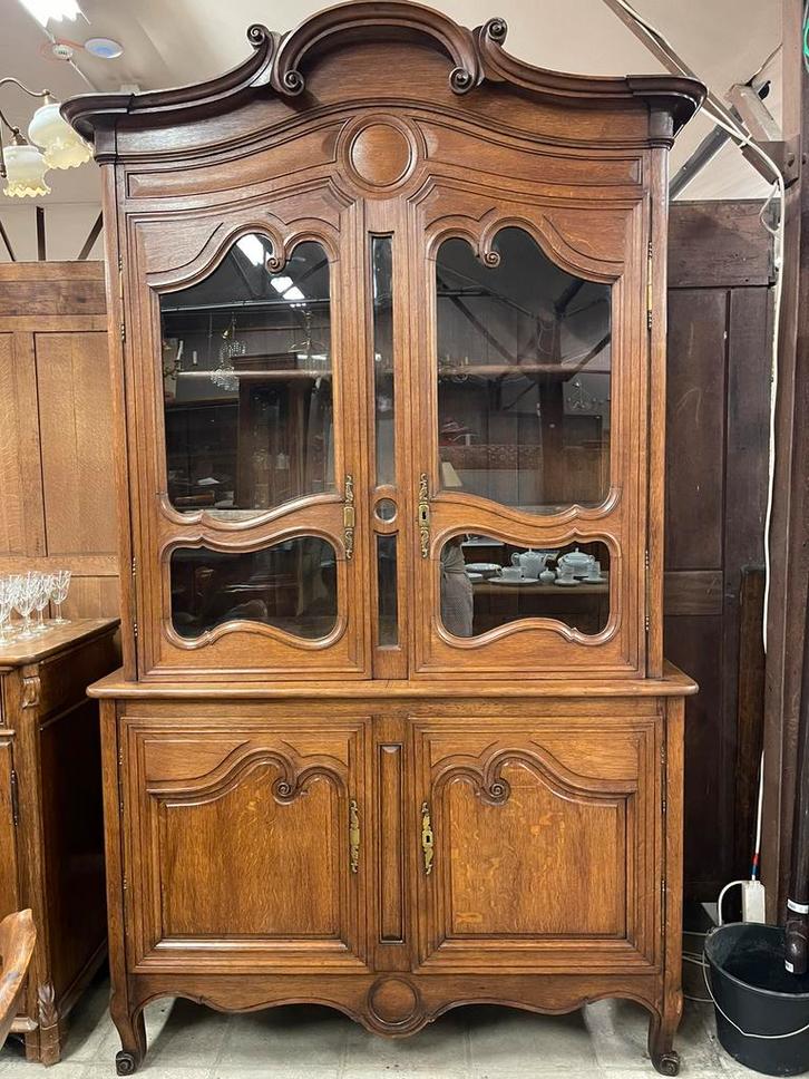 Antieke eiken Louis xv vitrinekast, Antiek en Kunst, Antiek | Meubels | Kasten, Ophalen