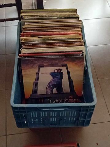 lot de 250 à 300 disques vinyles en tout genre