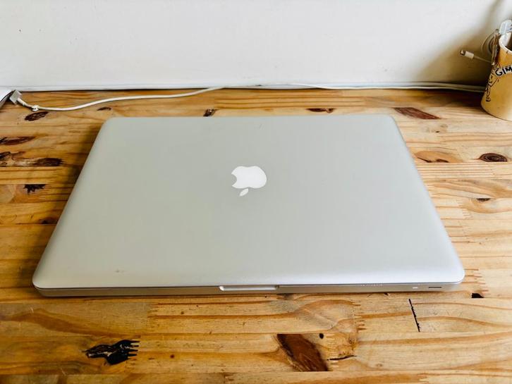 MacBook Pro 15,4 inch 2009 320GB 4GB Ram, Computers en Software, Apple Macbooks, Gebruikt, MacBook, 15 inch, 2 tot 3 Ghz, 4 GB