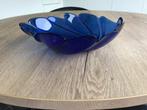 Moderne blauwe glazen fruit ( schaal ), Huis en Inrichting, Schaal, Rond, Ophalen of Verzenden, Glas