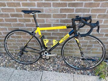 B'Twin HC carbon/aluminium koersfiets, ideale 1ste racefiets beschikbaar voor biedingen