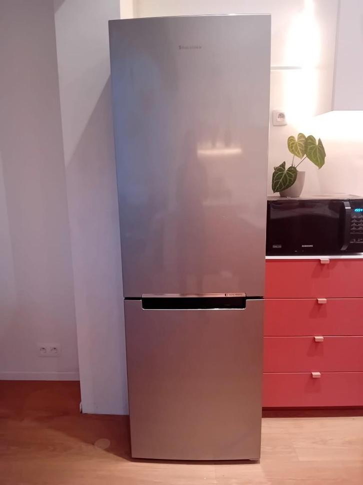 Koelkast-vriescombinatie Samsung RB31HSR2DSA, Elektronische apparatuur, Koelkasten en IJskasten, Zo goed als nieuw, Met aparte vriezer