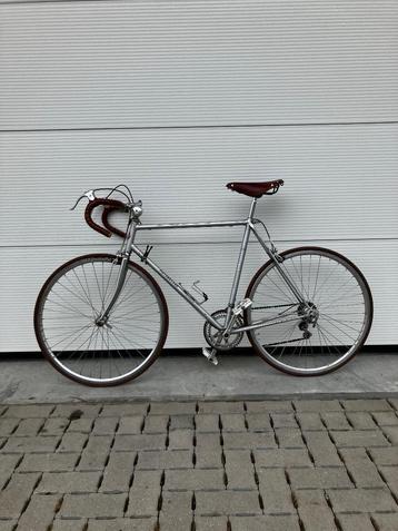 retro koersfiets beschikbaar voor biedingen
