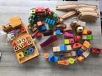 Houten trein en blokken, Kinderen en Baby's, Speelgoed | Houten speelgoed, Gebruikt, Ophalen