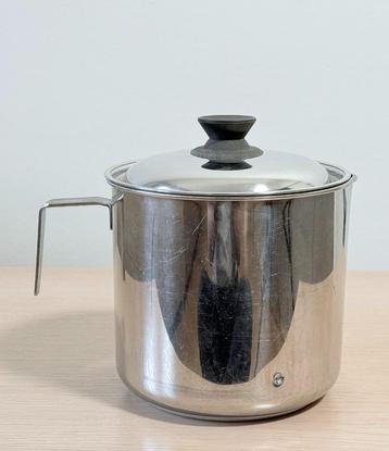 Lagostina kookpot Brevettato / 17 cm diameter / met deksel beschikbaar voor biedingen