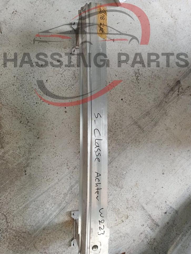 Achterbumperversterker MERCEDES S-klasse W222 (Mercedes W222, Auto-onderdelen, Carrosserie, Bumper, Mercedes-Benz, Voor, Gebruikt
