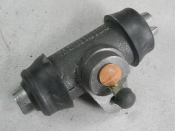 Cylindre de frein avant VW Beetle 1302 /1303, qualité B., Enlèvement, Neuf, Pièces Oldtimer ou Ancêtre