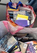 Gratis LEGE cd en dvd doosjes( moet weg wegens plaatstekort), Ophalen, Zo goed als nieuw