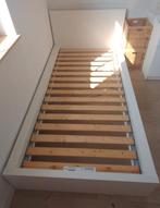 Wit eenpersoonsbed 90x200, Huis en Inrichting, Slaapkamer | Bedden, Ophalen, Zo goed als nieuw, Wit
