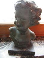 buste d'enfant en plâtre signé Arnova N 128 sur marbre, Antiquités & Art, Enlèvement