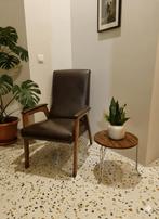 Vintage fauteuil, Huis en Inrichting, Fauteuils, Ophalen, Hout