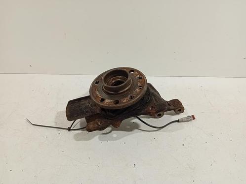 WIELNAAF RECHTS VOOR Opel Zafira (M75) (01-2005/04-2015), Auto-onderdelen, Remmen en Aandrijving, Opel, Gebruikt