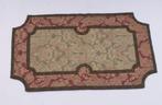 Robe rectangulaire en soie à motifs dorés, 60/35, Antiquités & Art, Enlèvement ou Envoi