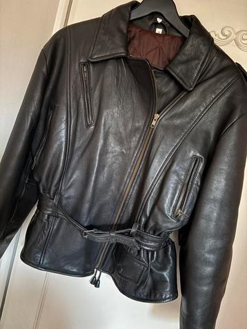 Vintage lederen bikerjack (S/M 38/40) beschikbaar voor biedingen