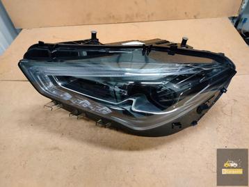 Mercedes CLA W118 Lift Grootlicht links beschikbaar voor biedingen