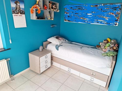 Moderne jeugdkamer, Kinderen en Baby's, Kinderkamer | Complete kinderkamers, Zo goed als nieuw, Jongetje of Meisje, Ophalen