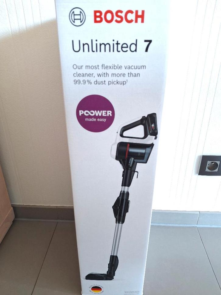 nieuwe stofsteelzuiger van bosch, Elektronische apparatuur, Stofzuigers, Nieuw, Stofzuiger, Reservoir, Ophalen