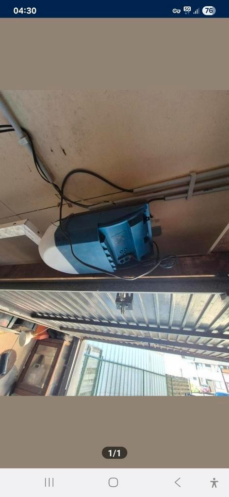 Gezocht : iemand die garage poort kan voorzien van motor., Diensten en Vakmensen, Klusjesman en Klusbedrijf