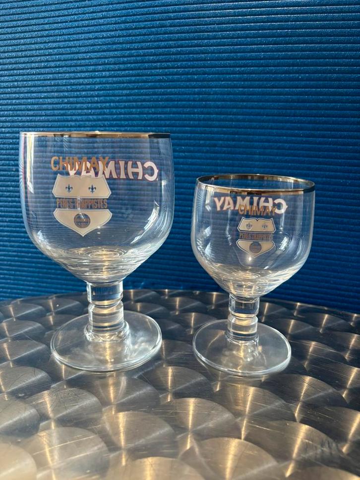Lot 2 verres chimay 33cl + 18cl, Collections, Verres & Petits Verres, Neuf, Verre à bière, Enlèvement ou Envoi