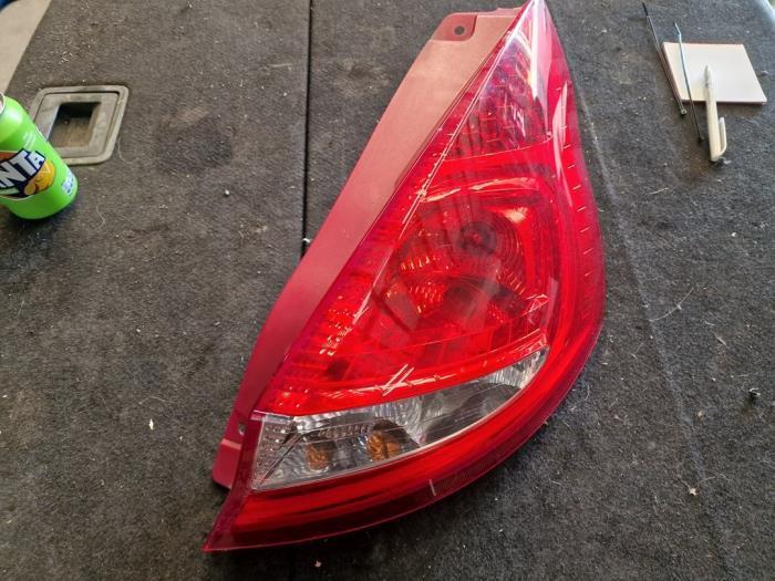 Achterlicht rechts van een Ford Fiesta, Auto-onderdelen, Verlichting, Ford, Gebruikt, 3 maanden garantie, Ophalen of Verzenden