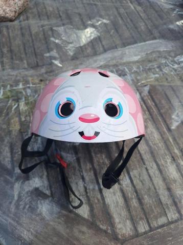 Kinderhelm te koop!  beschikbaar voor biedingen