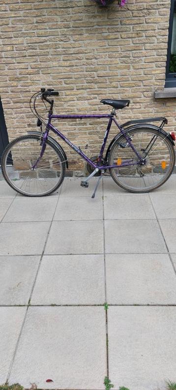 Jongensfiets beschikbaar voor biedingen