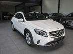 Mercedes-Benz GLA 180 PANO LED TREKHAAK, Auto's, Mercedes-Benz, Gebruikt, 4 cilinders, Wit, 1595 cc