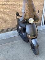 Scooter A klasse agm Vx50, Fietsen en Brommers, Ophalen, Zo goed als nieuw