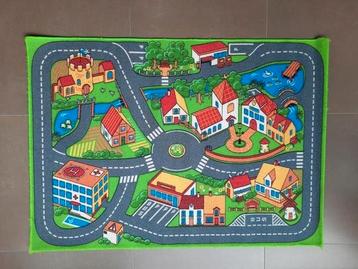 Speelmat 130cm x 93cm beschikbaar voor biedingen
