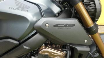 Honda CB650R luchtinlaat cover (2023 model) beschikbaar voor biedingen