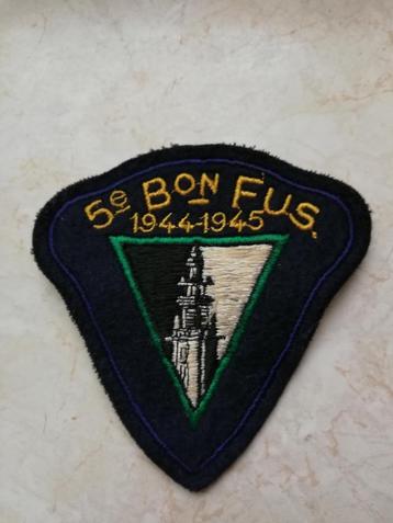 Écusson militaire  beschikbaar voor biedingen
