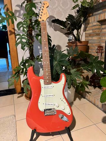 Fender Stratocaster (player - fiesta red) beschikbaar voor biedingen