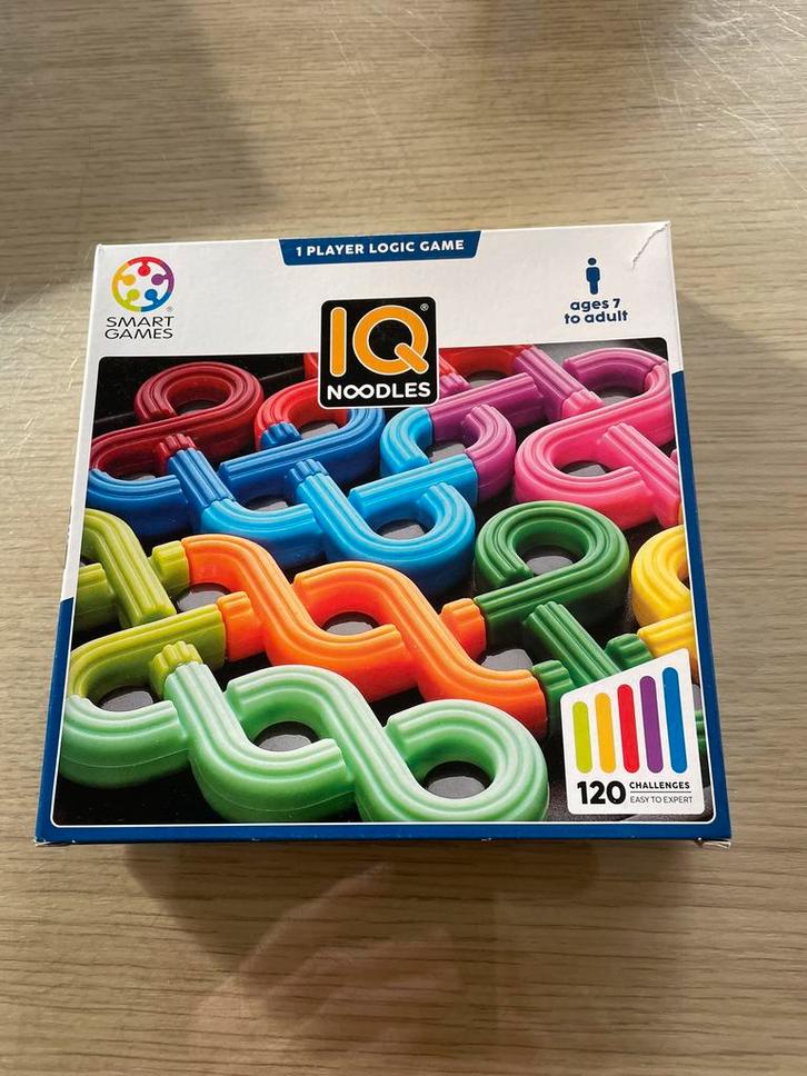 IQ SMART GAMES spelletjes 3 stuks, Hobby en Vrije tijd, Gezelschapsspellen | Overige, Nieuw, Ophalen
