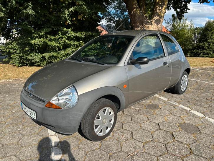 Propere Ford KA benzine met maar 53000 km en garantie ., Auto's, Ford, Bedrijf, Te koop, Ka, Benzine, Euro 4, Stadsauto, 3 deurs
