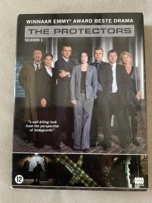 Dvd serie the protectors , seizoen 1 en seizoen 2, CD & DVD, DVD | Néerlandophone, Comme neuf, Enlèvement ou Envoi