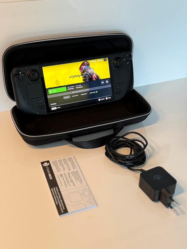 Steam Deck OLED - 512GB, Games en Spelcomputers, Games | Overige, Nieuw, Overige genres, 1 speler, Vanaf 3 jaar, Eén computer