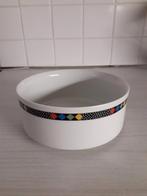 Schaal wit in porselein Arzberg H 7 cm L 17,50  cm, Huis en Inrichting, Ophalen, Zo goed als nieuw, Porselein, Kom(men)