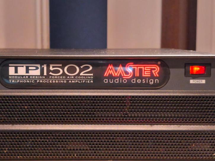 Master TP 1502  3 kanaal top - sub - 3u - 19", Muziek en Instrumenten, Overige Muziek en Instrumenten, Zo goed als nieuw, Ophalen of Verzenden