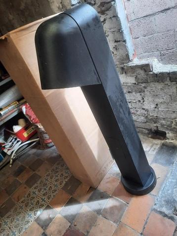 Neuf 2 luminaires de jardin beschikbaar voor biedingen