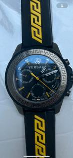 Montre Versace prix a discuter, Bijoux, Sacs & Beauté, Enlèvement ou Envoi