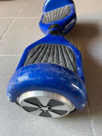 Hoverboard (2 exemplaires) + chargeur 30€/hoverboard, Enlèvement, Utilisé