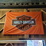 Drapeau Harley Davidson.
230cm x 150cm, Enlèvement
