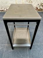 Ikea table d‘appoint à l‘extérieur, bon état, noir argent, Maison & Meubles, Utilisé
