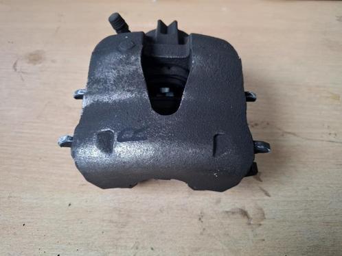 Remklauw (Tang) rechts-voor van een Volkswagen Polo, Auto-onderdelen, Remmen en Aandrijving, Volkswagen, Gebruikt, 3 maanden garantie