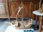 Grande maquette de bateau en bois. La longueur est de 90 cm,, Hobby & Loisirs créatifs, Comme neuf, Enlèvement ou Envoi
