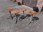 4 Vintage industriële krukken met voetsteun, Ophalen, Gebruikt, Onbekend, Onbekend