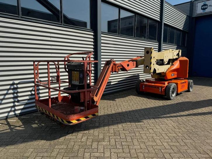 JLG E400AJPN Hoogwerker Knikarmhoogwerker (bj 2010), Zakelijke goederen, Machines en Bouw | Liften, Steigers en Ladders