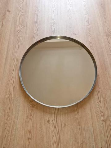Spiegel 70cm beschikbaar voor biedingen