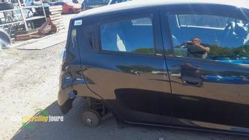 Portier 4Deurs rechts-achter van een Chevrolet Spark (GAR) beschikbaar voor biedingen